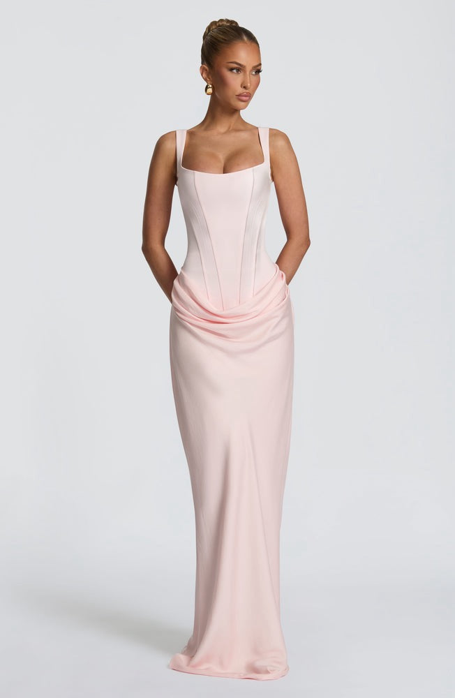 Cornelia Maxi in Baby Pink
