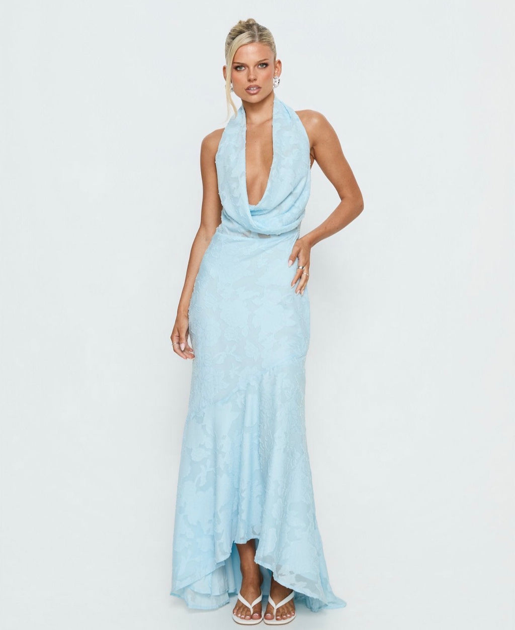 Invisible String Maxi in Blue