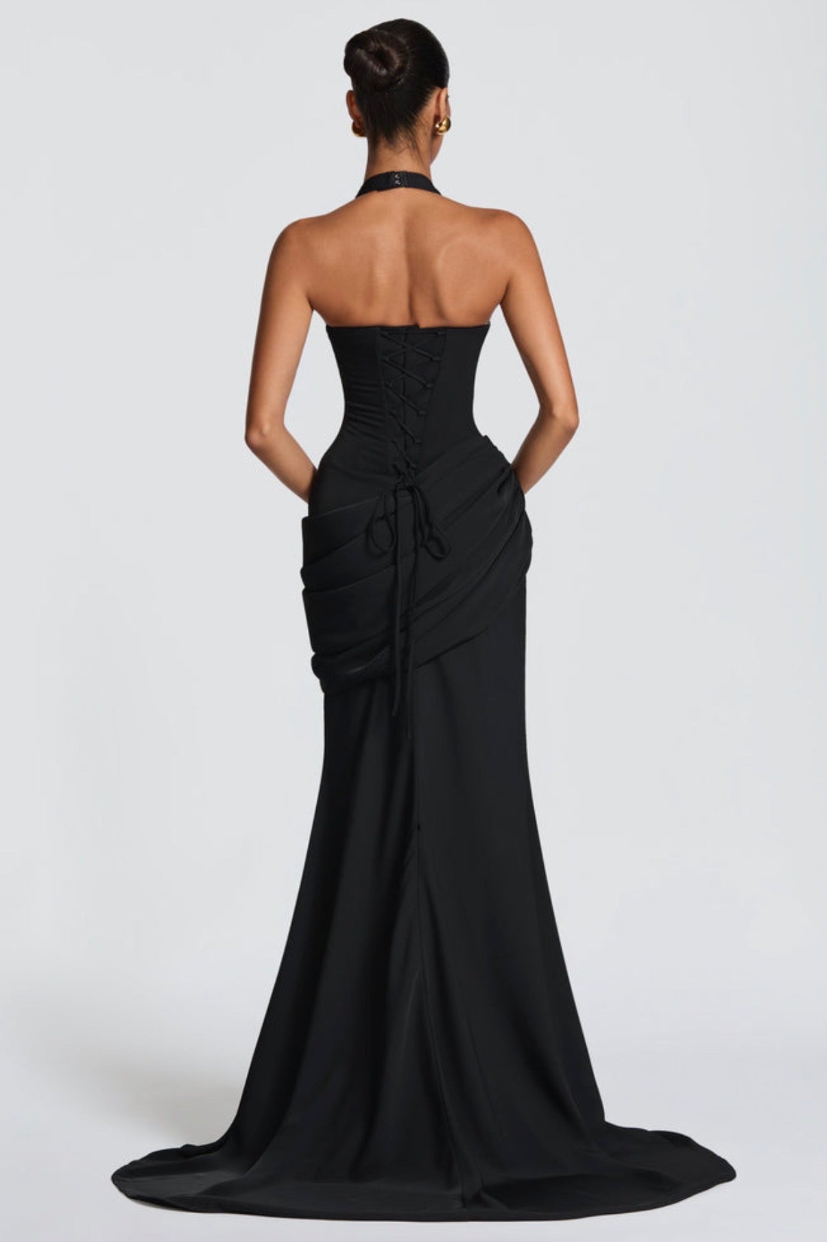 The Nehemia Maxi in Black