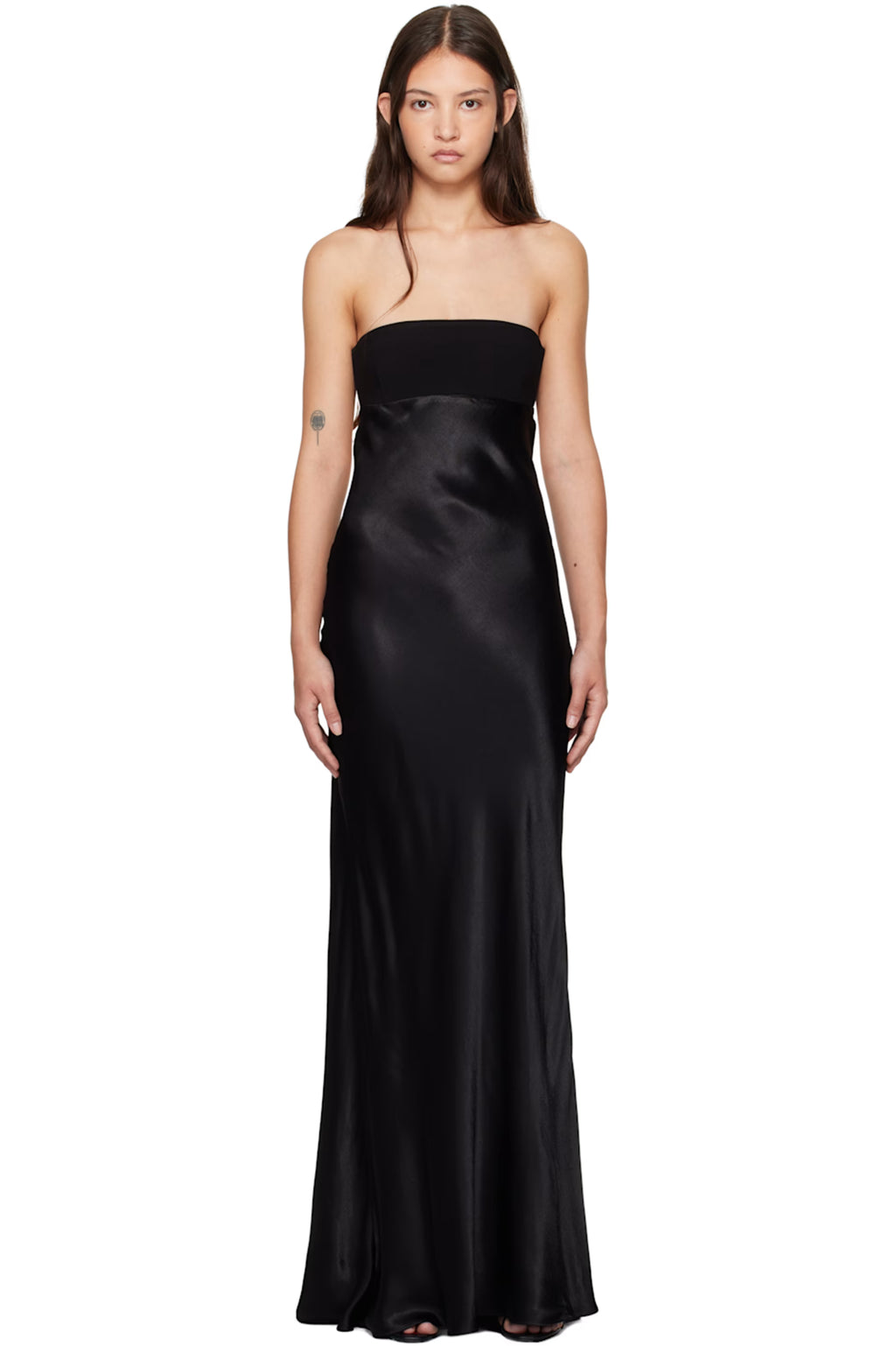 Zari Maxi in Black