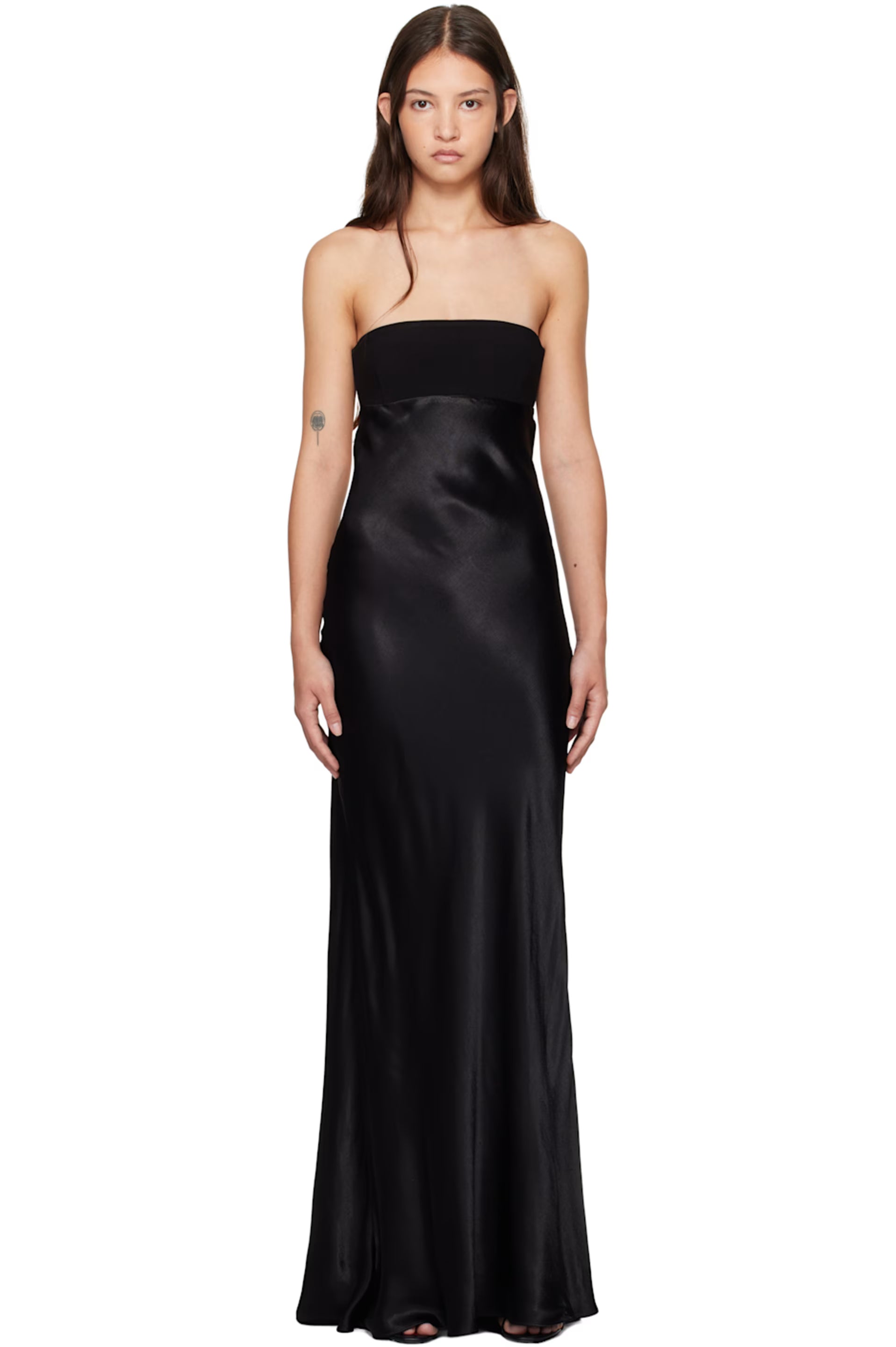 Zari Maxi in Black