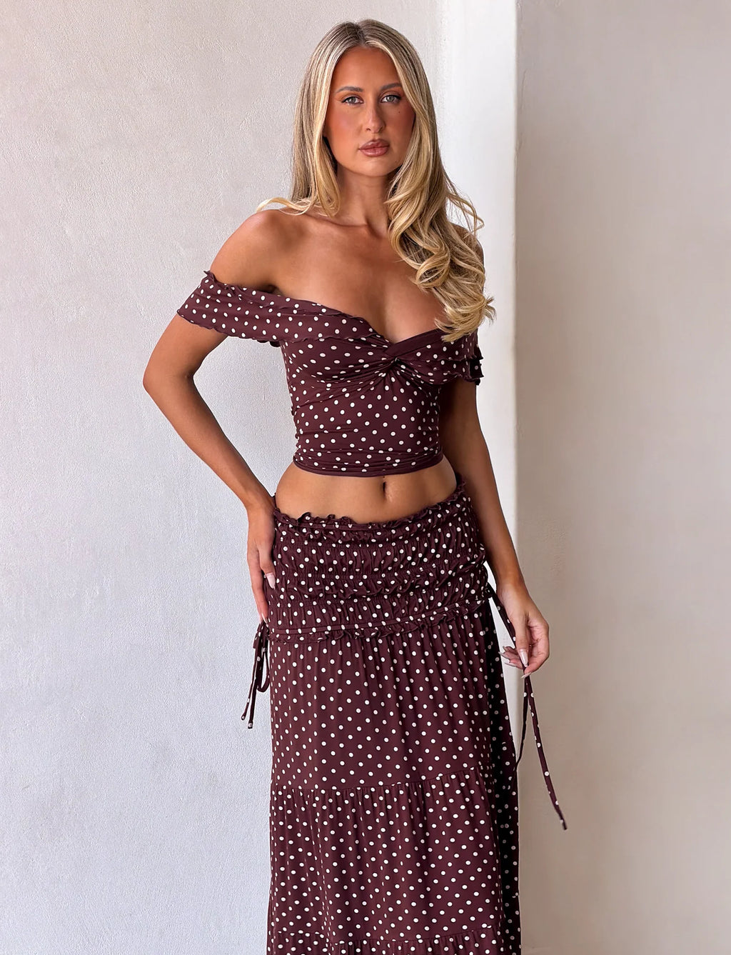 Denali Maxi Set in Brown Polka