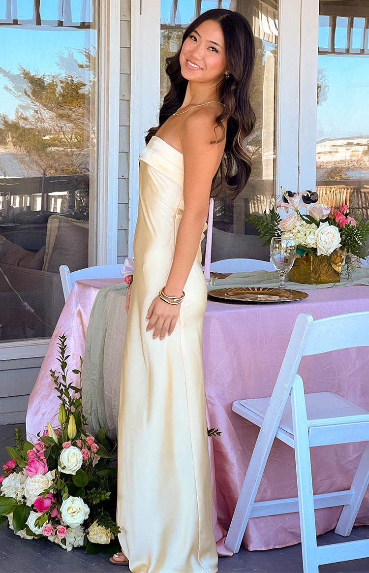 Maiah Maxi in Yellow