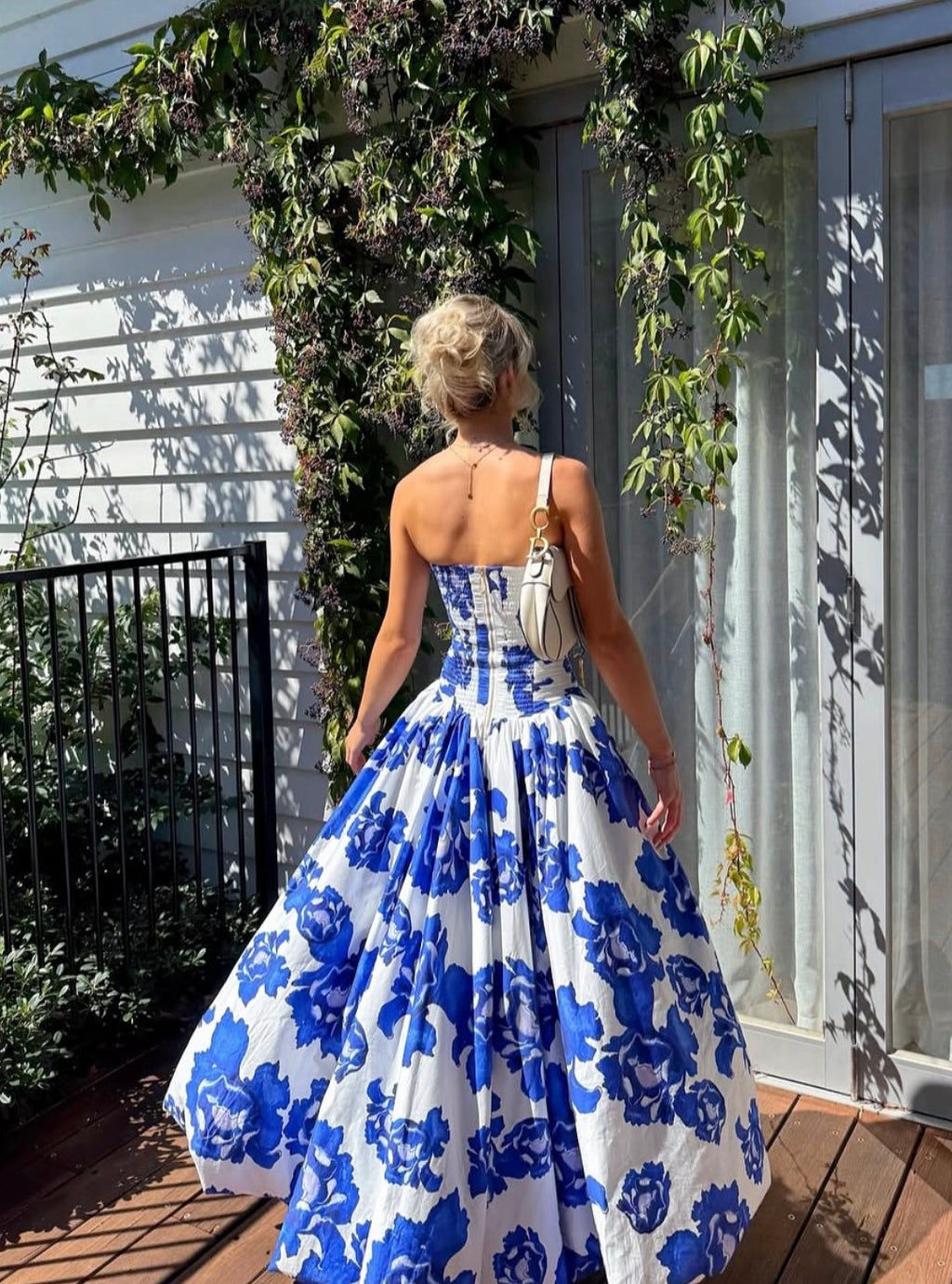 AJE Behold Maxi in Cobalt