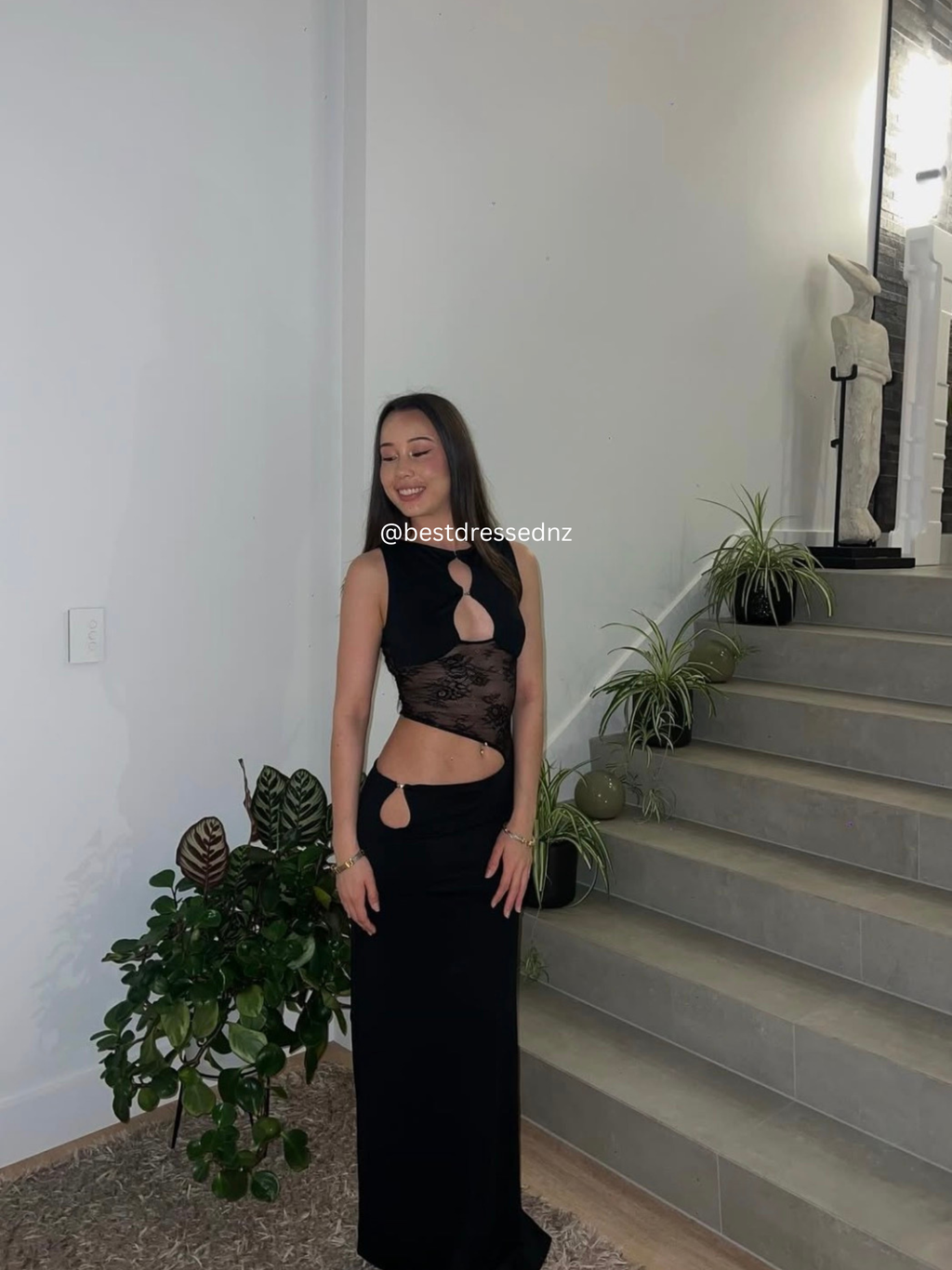 The Prophecy Maxi in Black