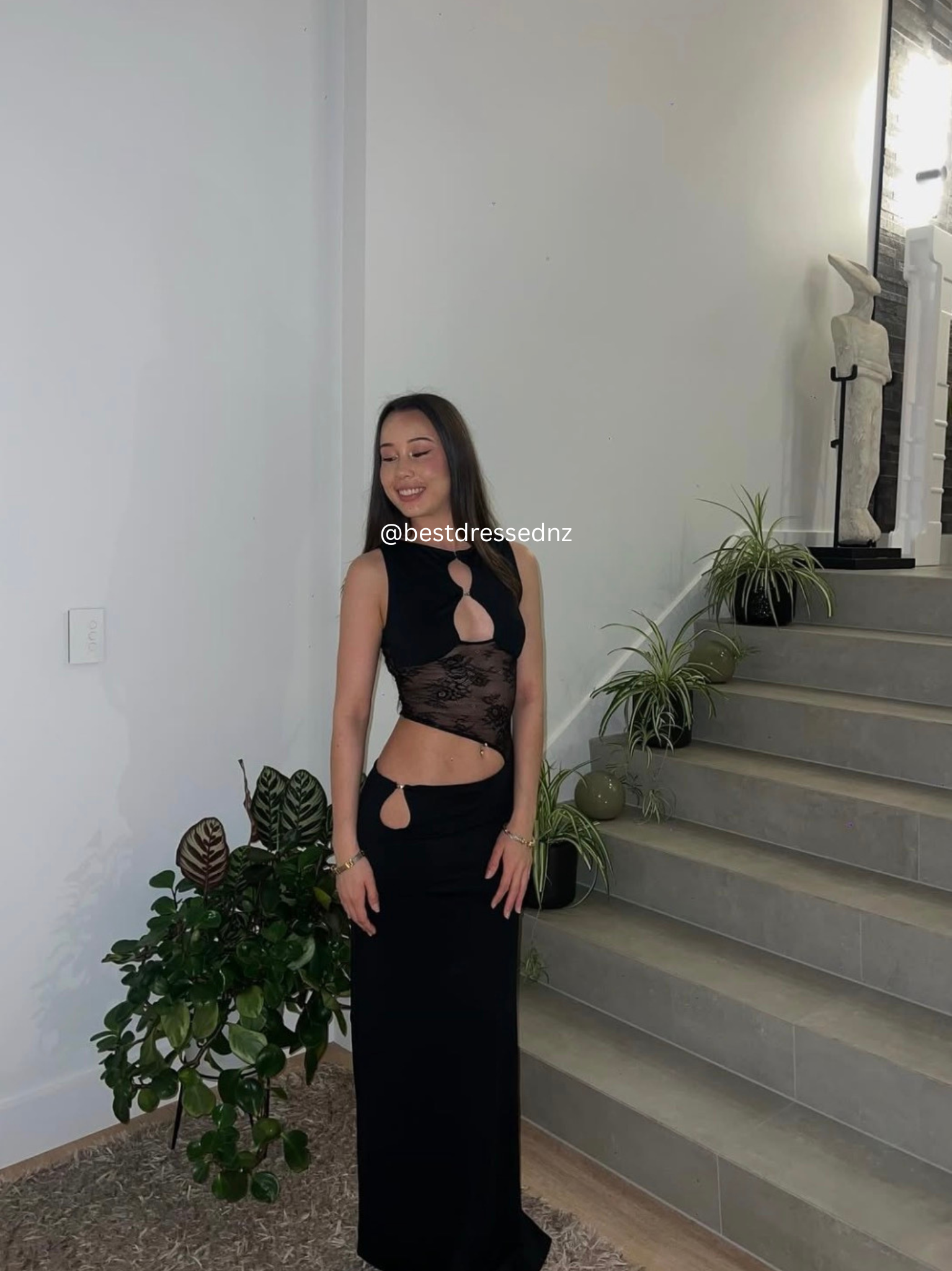 The Prophecy Maxi in Black