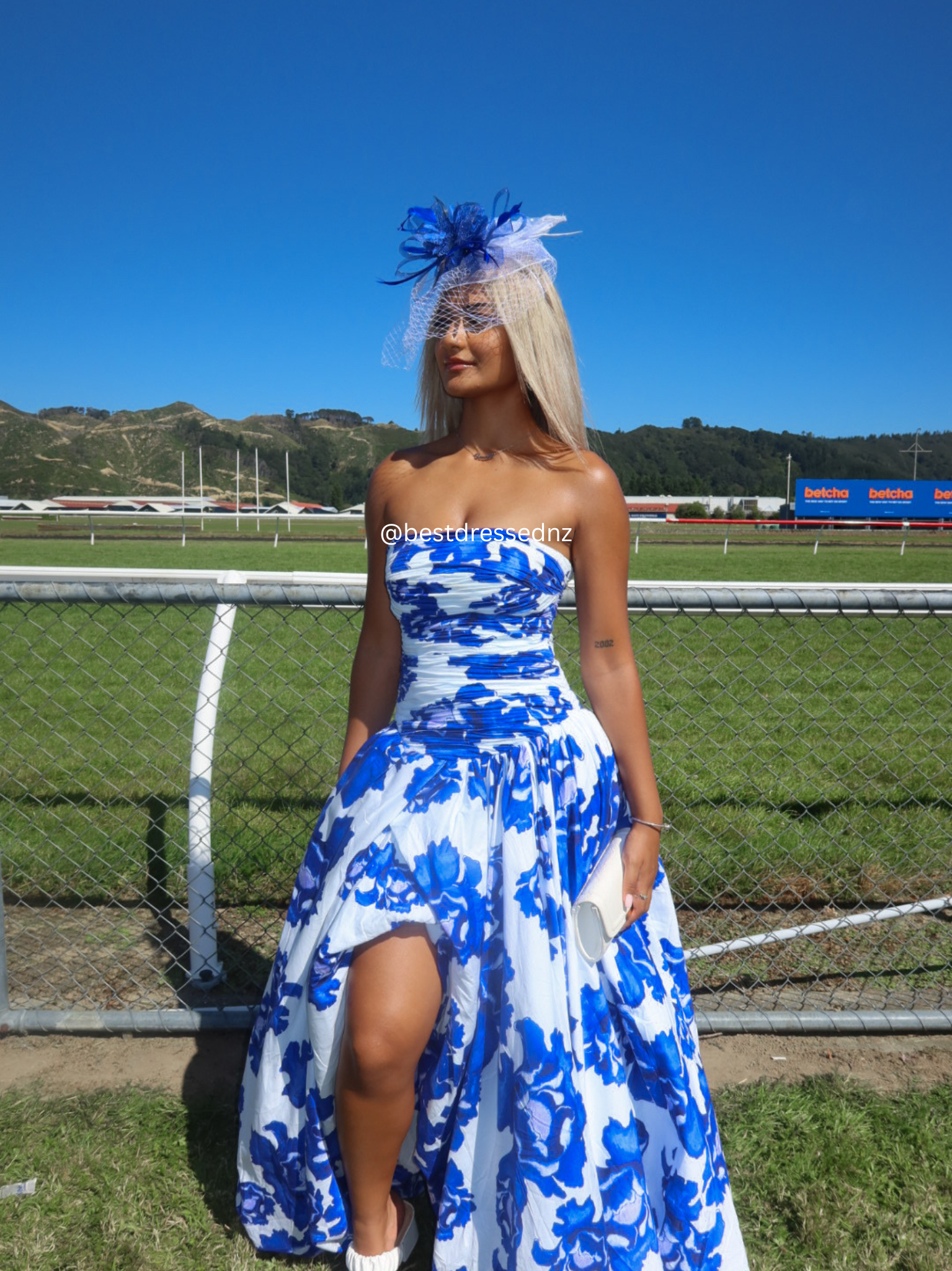 AJE Behold Maxi in Cobalt